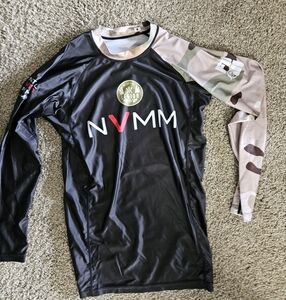 FUJI BJJ BRAZILLIAN NO GI RASH GUARD COMPRESSION SHIRT JIU JITSU SPORT LIFTING